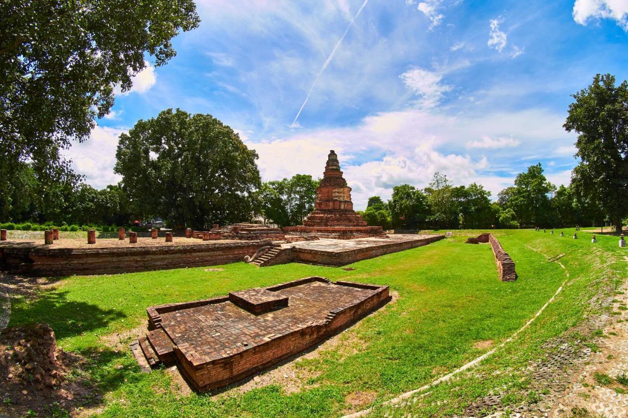 Oyo 412 7 Days Hotel Chiang Mai Zewnętrze zdjęcie