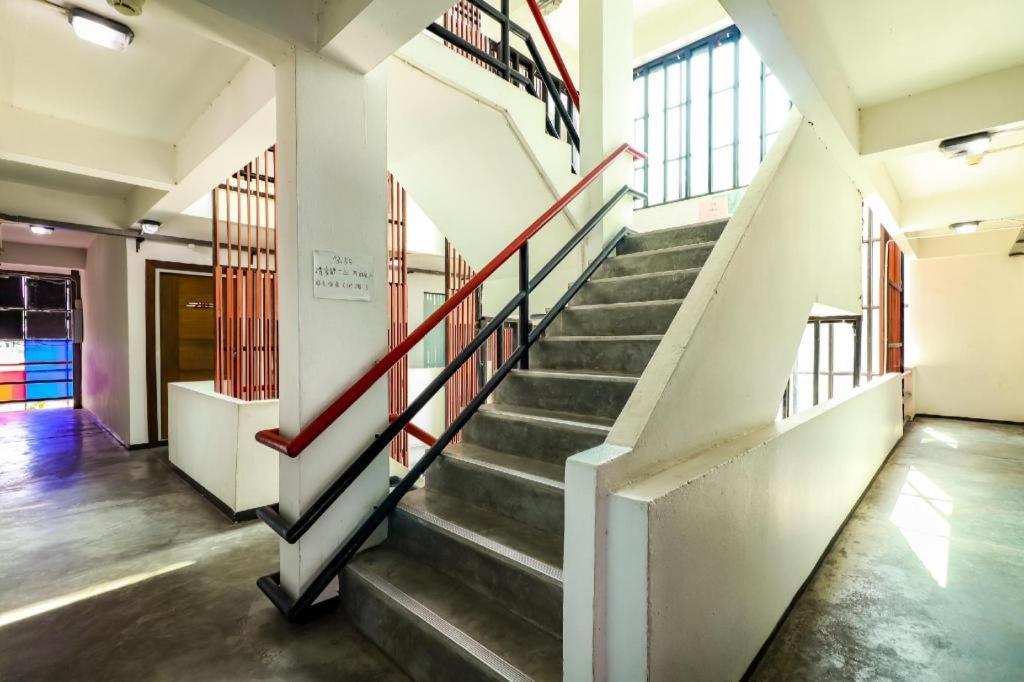 Oyo 412 7 Days Hotel Chiang Mai Zewnętrze zdjęcie