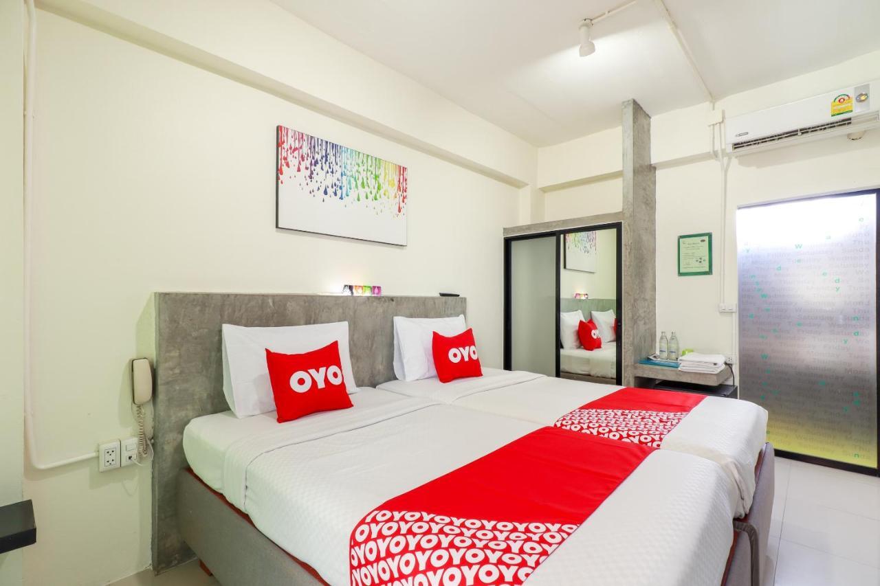 Oyo 412 7 Days Hotel Chiang Mai Zewnętrze zdjęcie